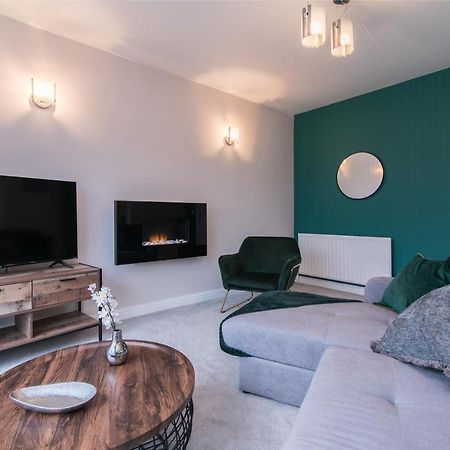 Appartement Immaculate 3 Bed House - Stunning Balcony Views à Matlock  Extérieur photo