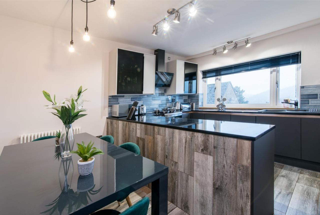 Appartement Immaculate 3 Bed House - Stunning Balcony Views à Matlock  Extérieur photo