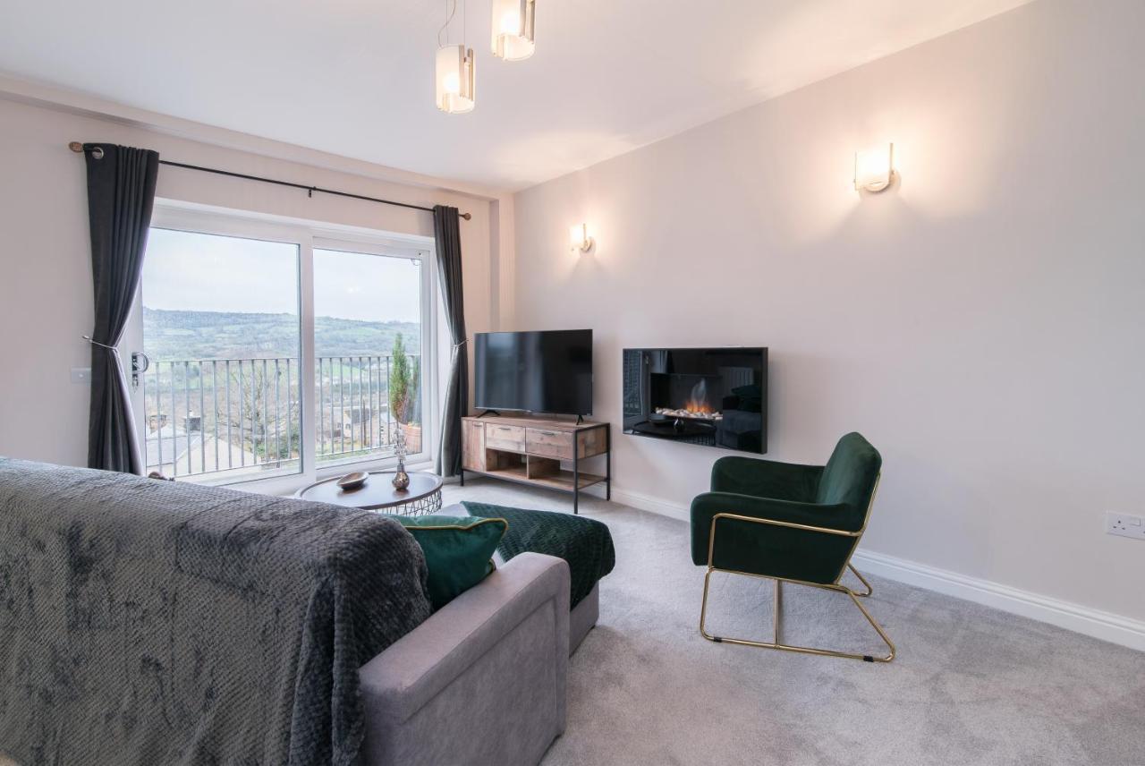 Appartement Immaculate 3 Bed House - Stunning Balcony Views à Matlock  Extérieur photo