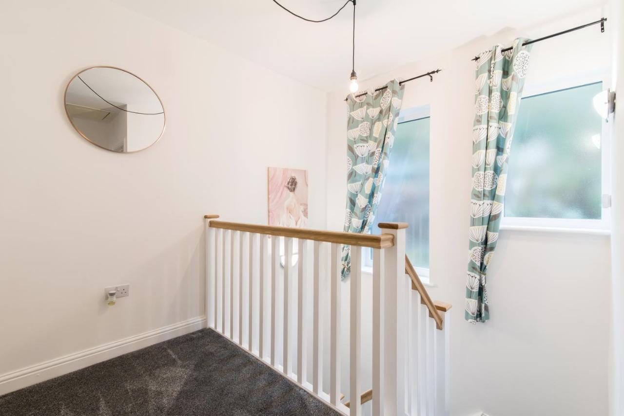 Appartement Immaculate 3 Bed House - Stunning Balcony Views à Matlock  Extérieur photo