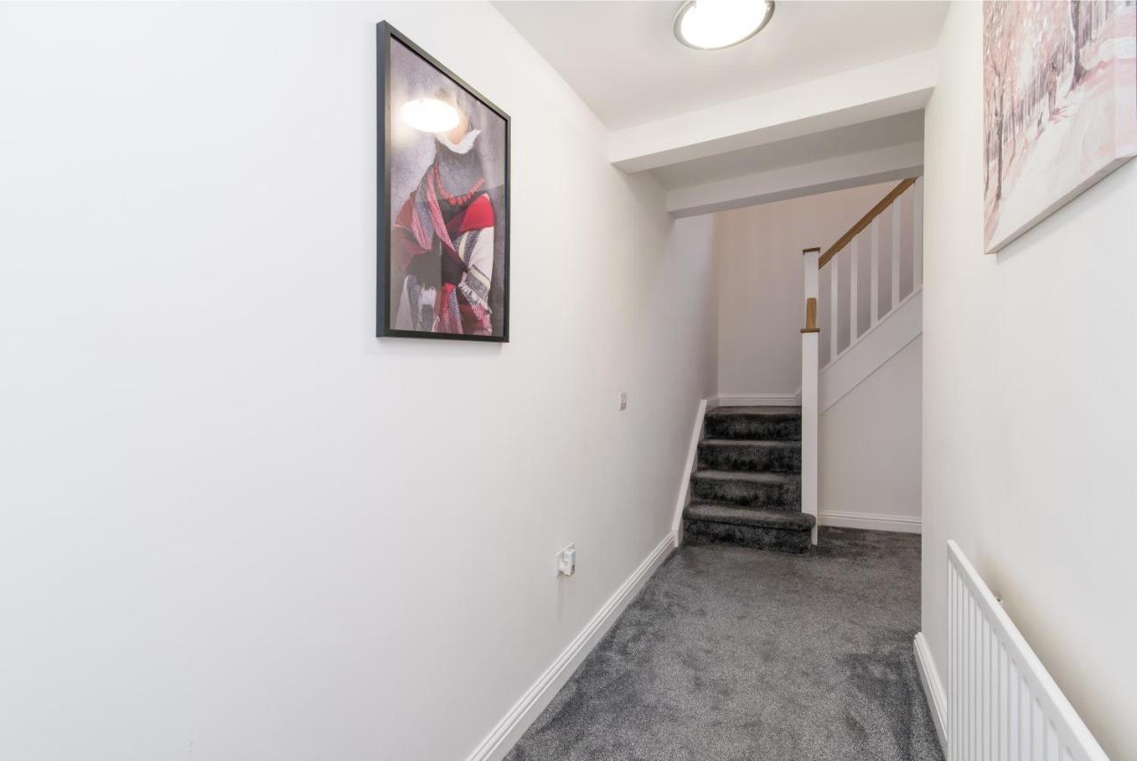 Appartement Immaculate 3 Bed House - Stunning Balcony Views à Matlock  Extérieur photo