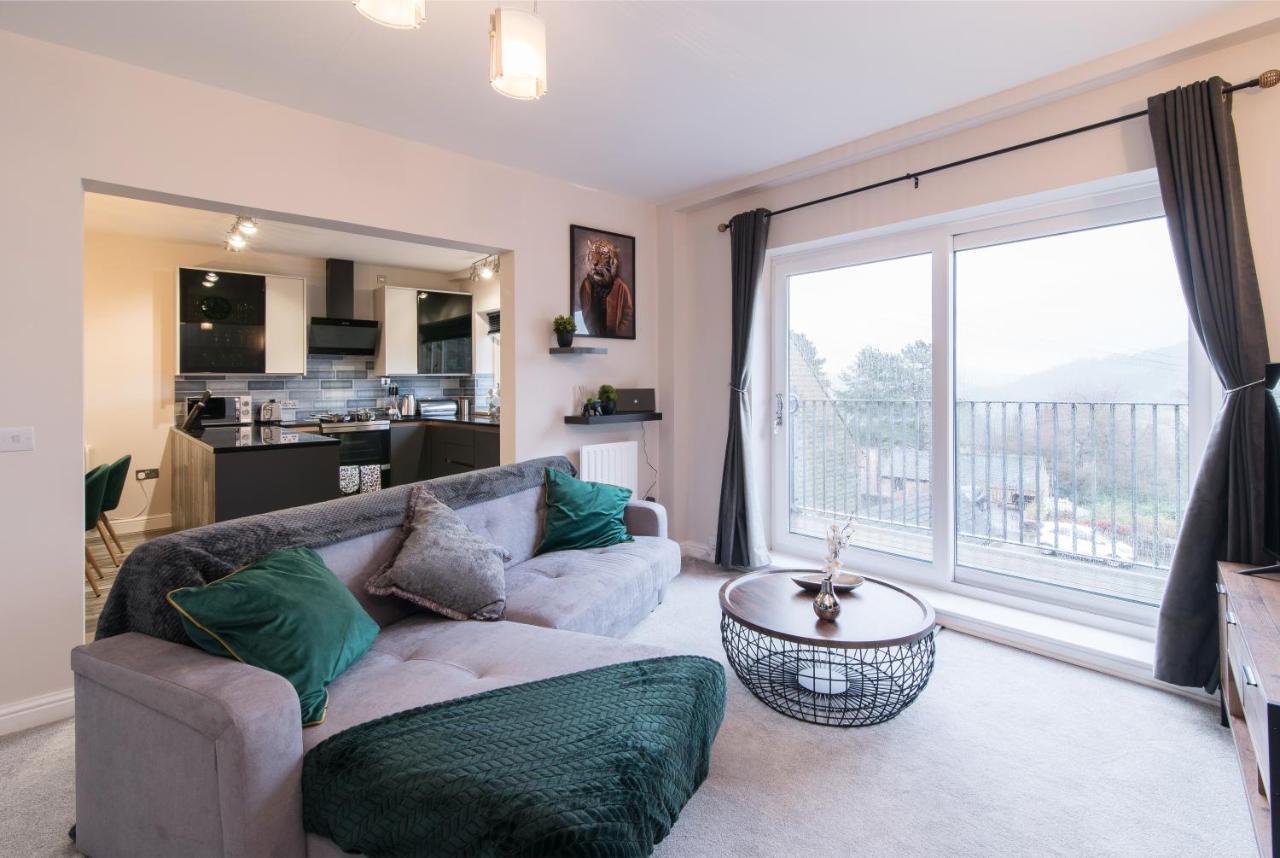 Appartement Immaculate 3 Bed House - Stunning Balcony Views à Matlock  Extérieur photo